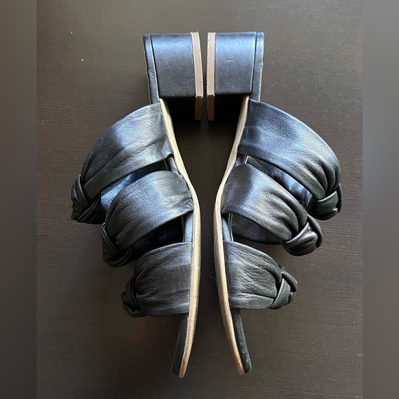 Maguire leather low heels - Picture 2 of 5